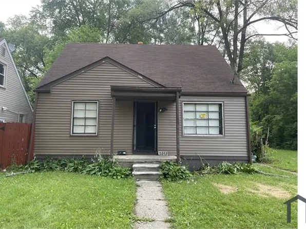 15940 W Parkway St, Detroit, MI 48223