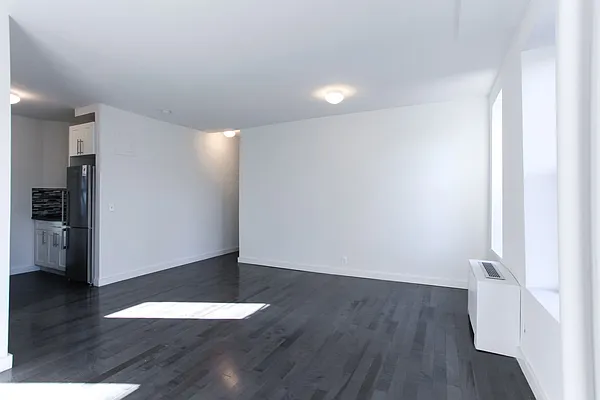 Rented by Pink Stone Realty LLC | media 28