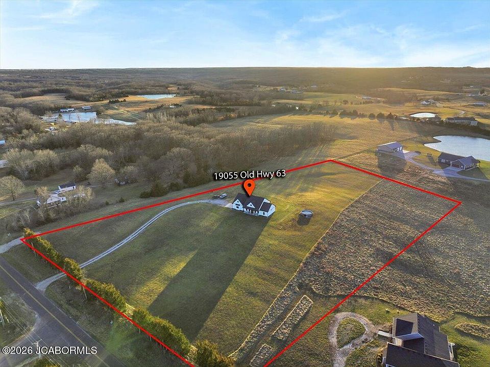 ゆゆ‼️ 19055 S Old Highway 63, Hartsburg, MO 65039 | MLS #10072106 | Zillow