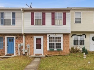 72 Chelmsford Ct, Middle River, MD 21220