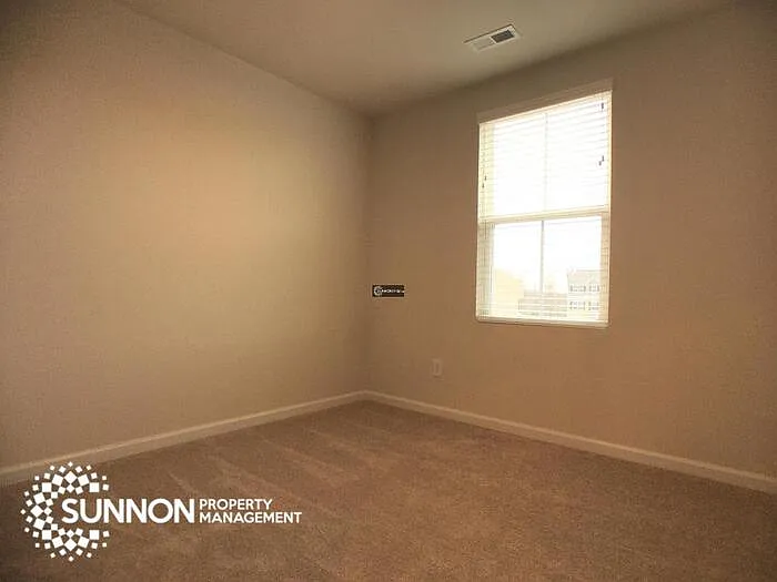 938 Taybyn Rd — Photo 17