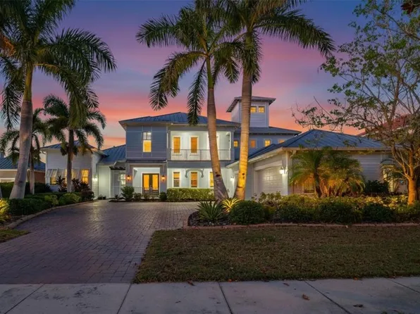 613 Balibay Rd, Apollo Beach, FL 33572