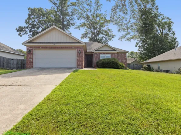 306 Stone Creek Dr, Benton, AR 72015
