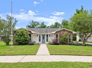11992 Comal Dr, Baton Rouge, LA 70816