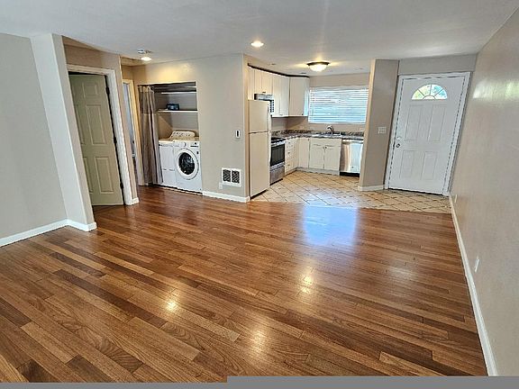 3rd image of 5707 East Dr APT 5