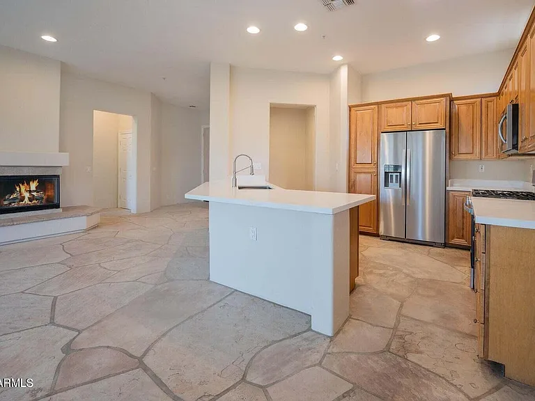 7684 E Balao Dr — Photo 14