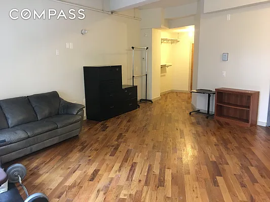 Rented by Compass | media 2