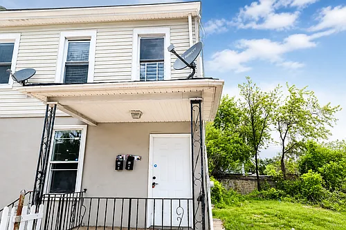 20 Amity St #2A Photo 1