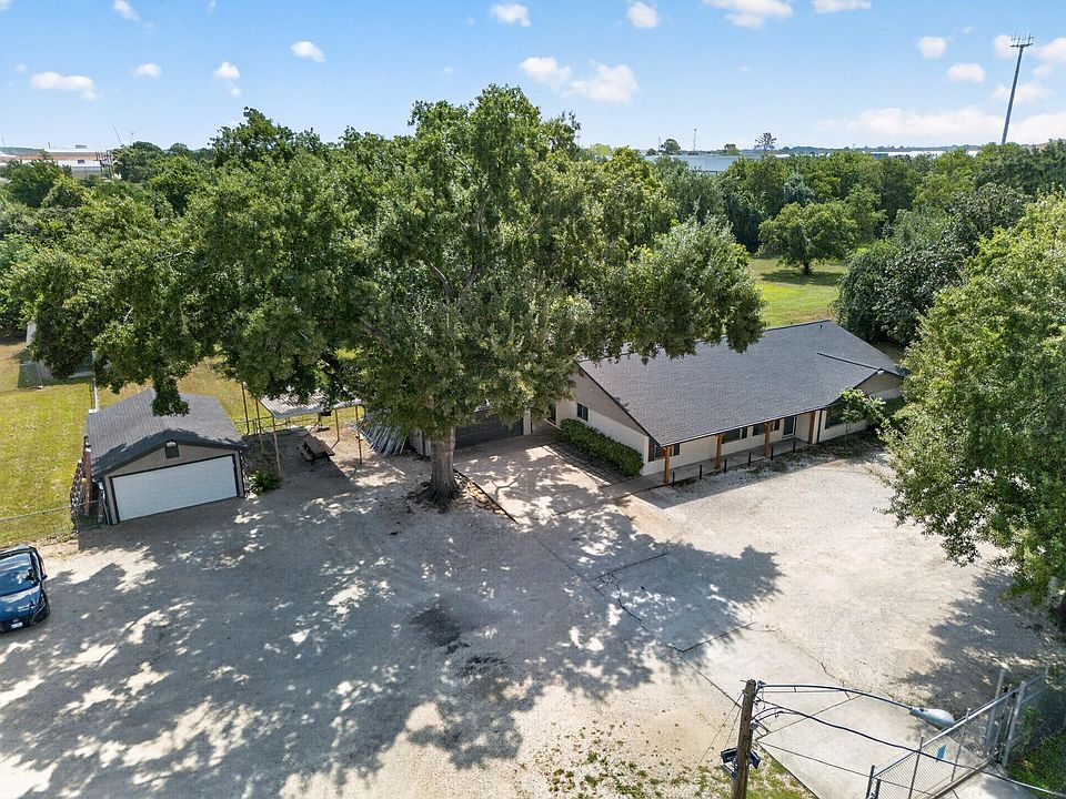 1st image of 9326 Kay Ln