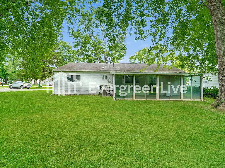 2981 Wessex Ct — Photo 15