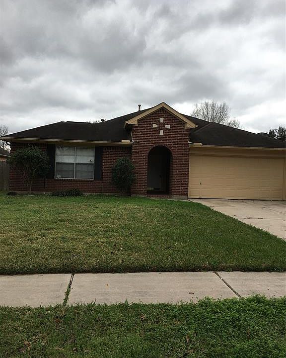 1st image of 6207 Villa Hills Dr