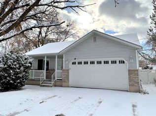 822 E Apple Park Pl, Salt Lake City, UT 84106