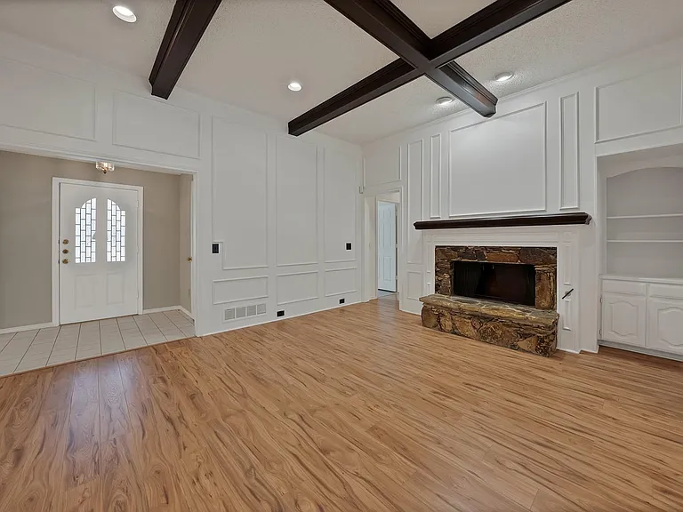 4316 Hartford Dr — Photo 23
