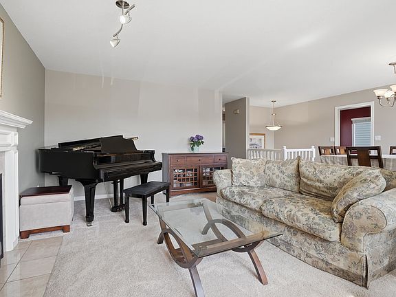 5th image of 23429 Sandpiper Ave