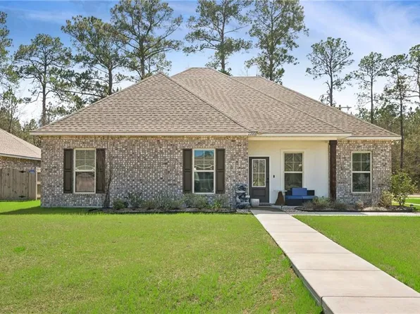 22004 Giselle Dr, Mandeville, LA 70471