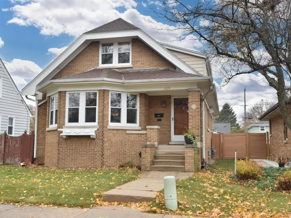 3777 South Ahmedi AVENUE, Saint Francis, WI 53235