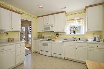 4th image of 3579 Dogwood Dr