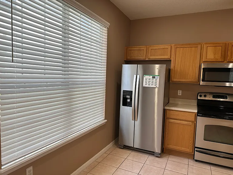 Kitchen W. ample room for small table