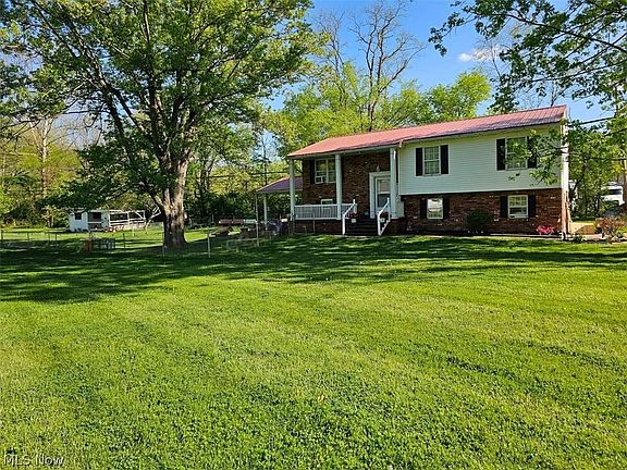 2nd image of 54822 Saint Joe St