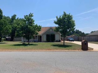 113 Loxley Dr, Warner Robins, GA 31088