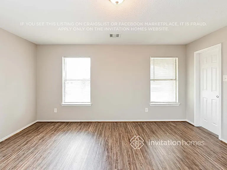 29430 Legends Bluff Dr — Photo 10