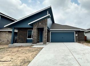 191 Tofalla, Kyle, TX 78640