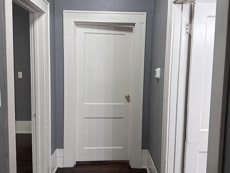 2607 S Ewing Ave — Photo 6