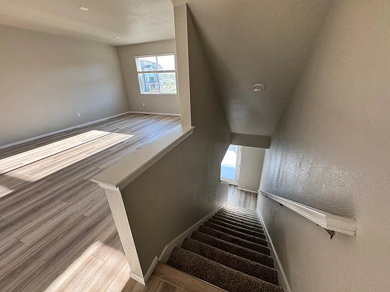 16690 Umatilla St — Photo 27