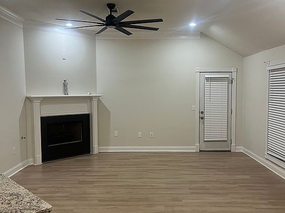 2nd image of 1063 Spanish Oak Dr