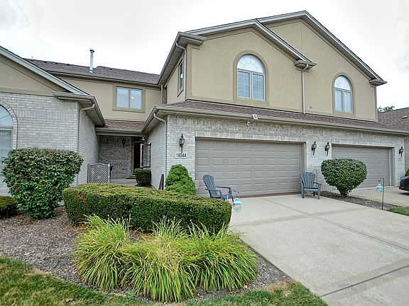 2nd image of 18044 Upland Dr