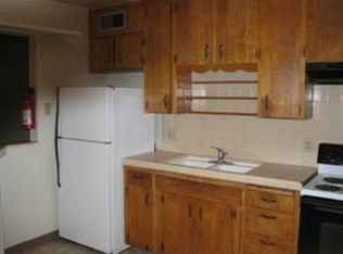 1746 E Michigan Ave APT B, Fresno, CA 93703