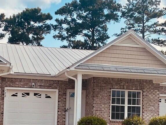 2nd image of 122 Grace Point Drive
