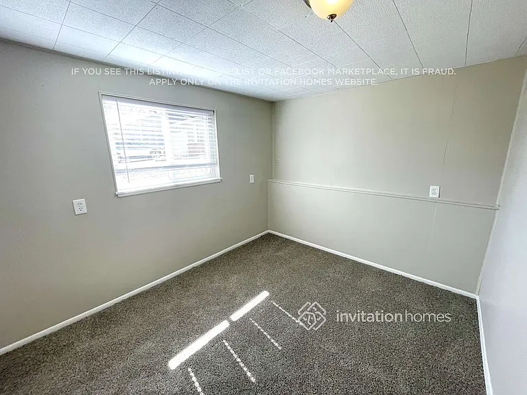 3361 S Winston St — Photo 11
