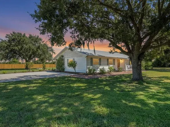 4305 57th St E, Palmetto, FL 34221