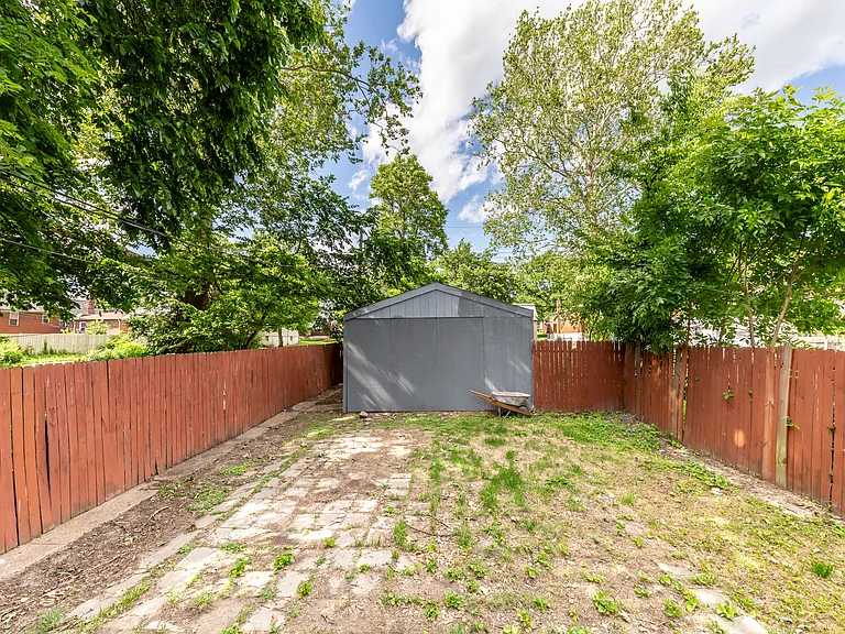 6925 Corbitt Ave — Photo 22