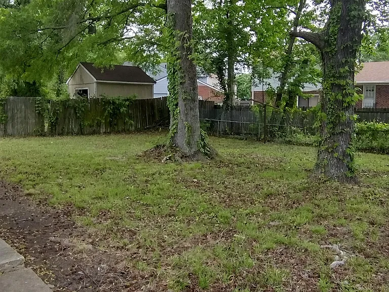 1485 Morgan Dr — Photo 13