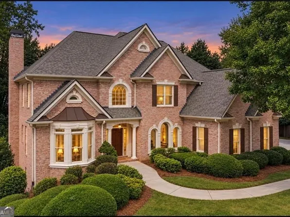 1352 Innsfail Ct, Snellville, GA 30078