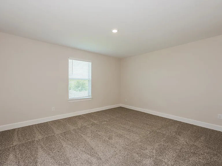 309 Magnolia Blvd — Photo 15