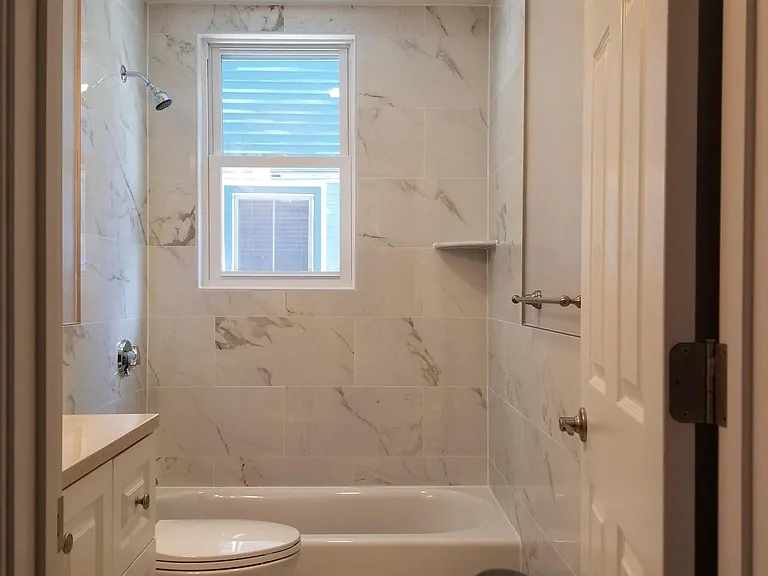 13 Spalding St #2 — Photo 5