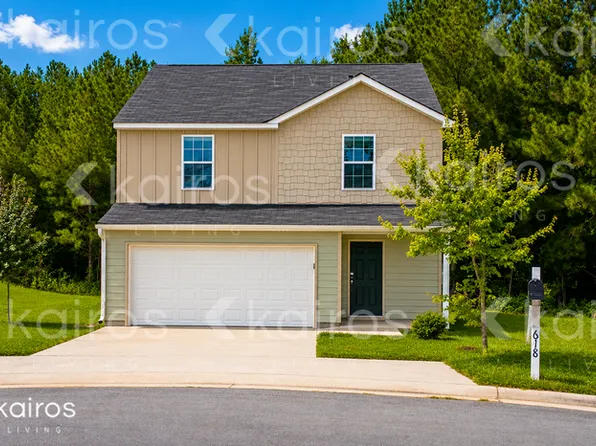 618 Cartecay Dr, Calhoun, GA 30701