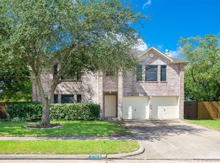3703 Wildhawk Dr, Katy, TX 77449