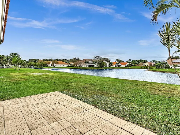 15212 W Tranquility Lake Dr #15212 — Photo 40