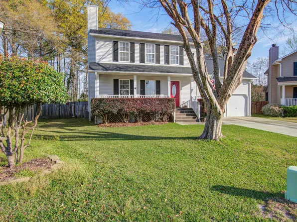 187 Iron Rd, Summerville, SC 29486