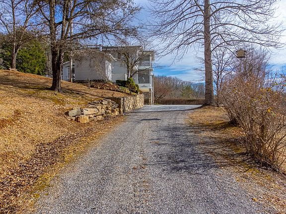 5th image of 273 Pressley Circle Rd