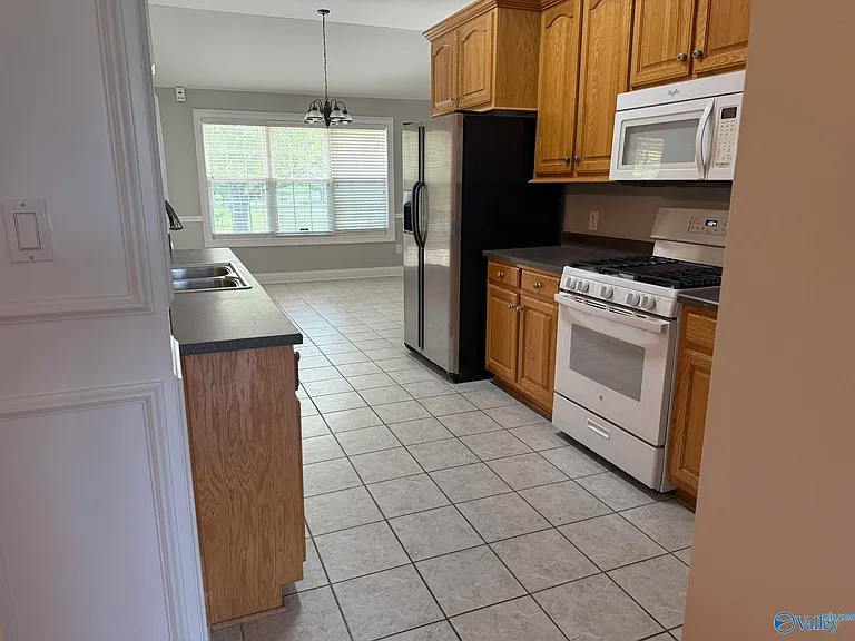 16774 Mulberry Ln — Photo 4