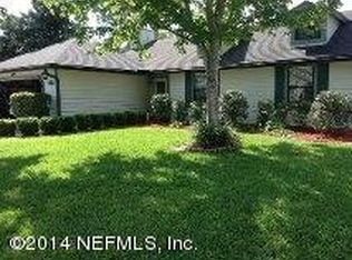 9716 Pembridge Dr S, Jacksonville, FL 32221