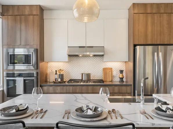 DoMUS Apartments, 441 E Erie St #1-601, Milwaukee, WI 53202