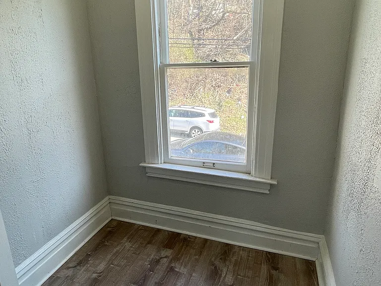 226 Lobinger Ave — Photo 33