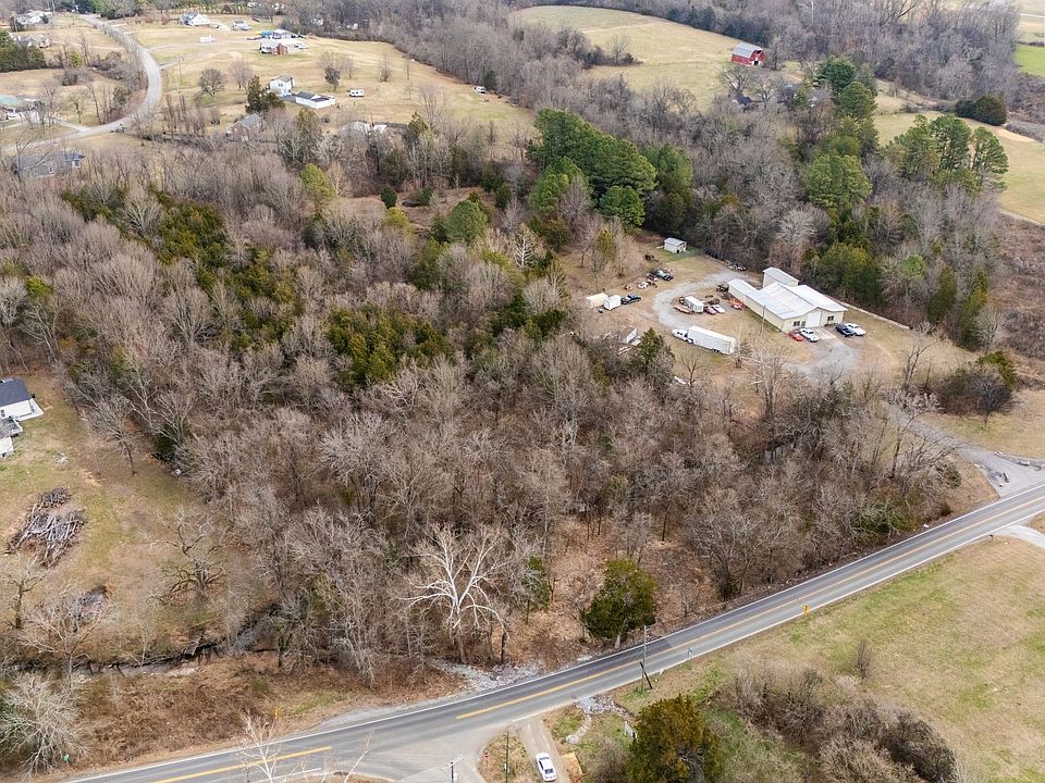 1st image of 4507 Central Pike
