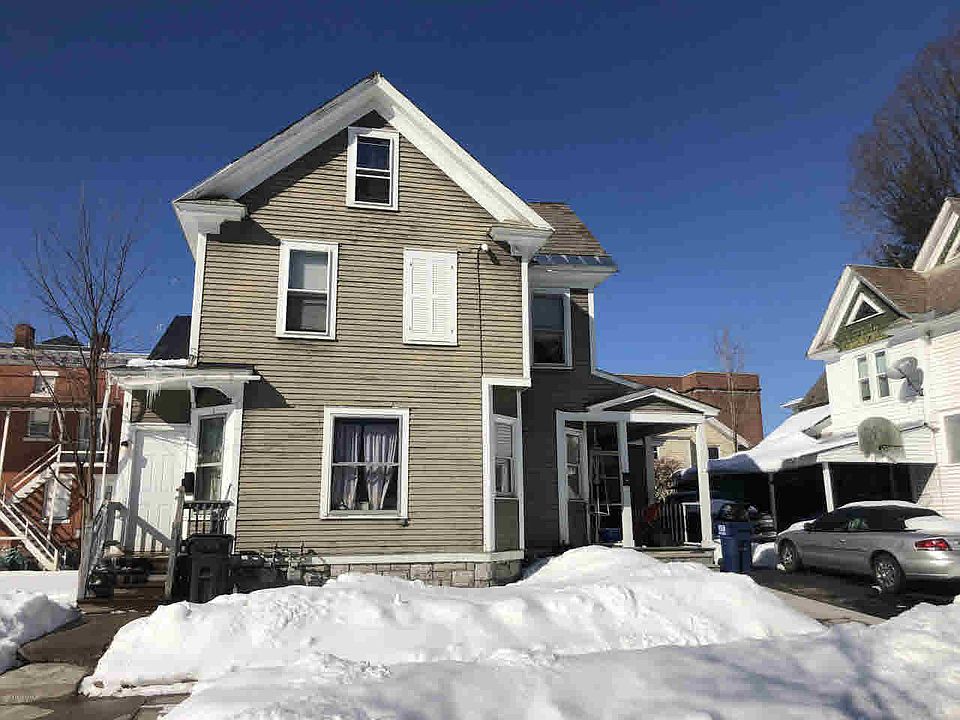 2nd image of 8 E Notre Dame St